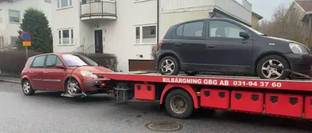 bil som jämförs mellan försäljning och skrotning där beslut tas om bästa alternativ för värde och hantering